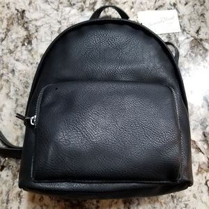 Universal thread small backpack